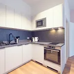 Leonart Living 21 Апартаменты *