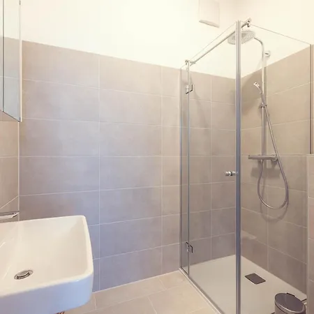 Apartment Leonart Living 21